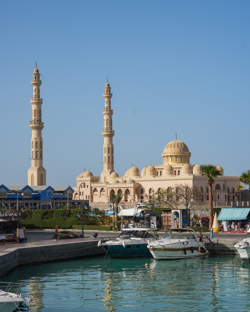 visiter l'Égypte en une semaine mosquée d'hurghada